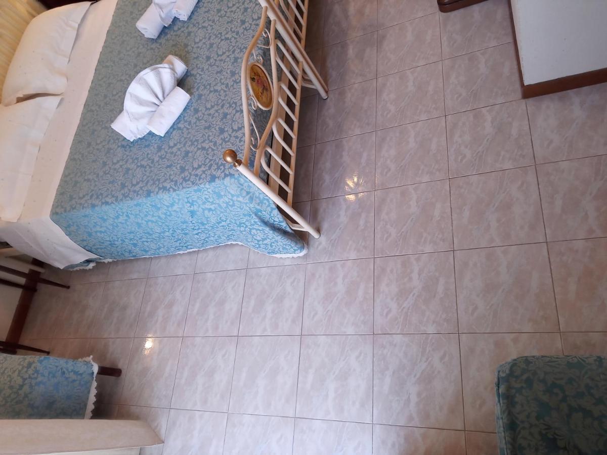 B&B Le Begonie Ascoli Piceno Bagian luar foto