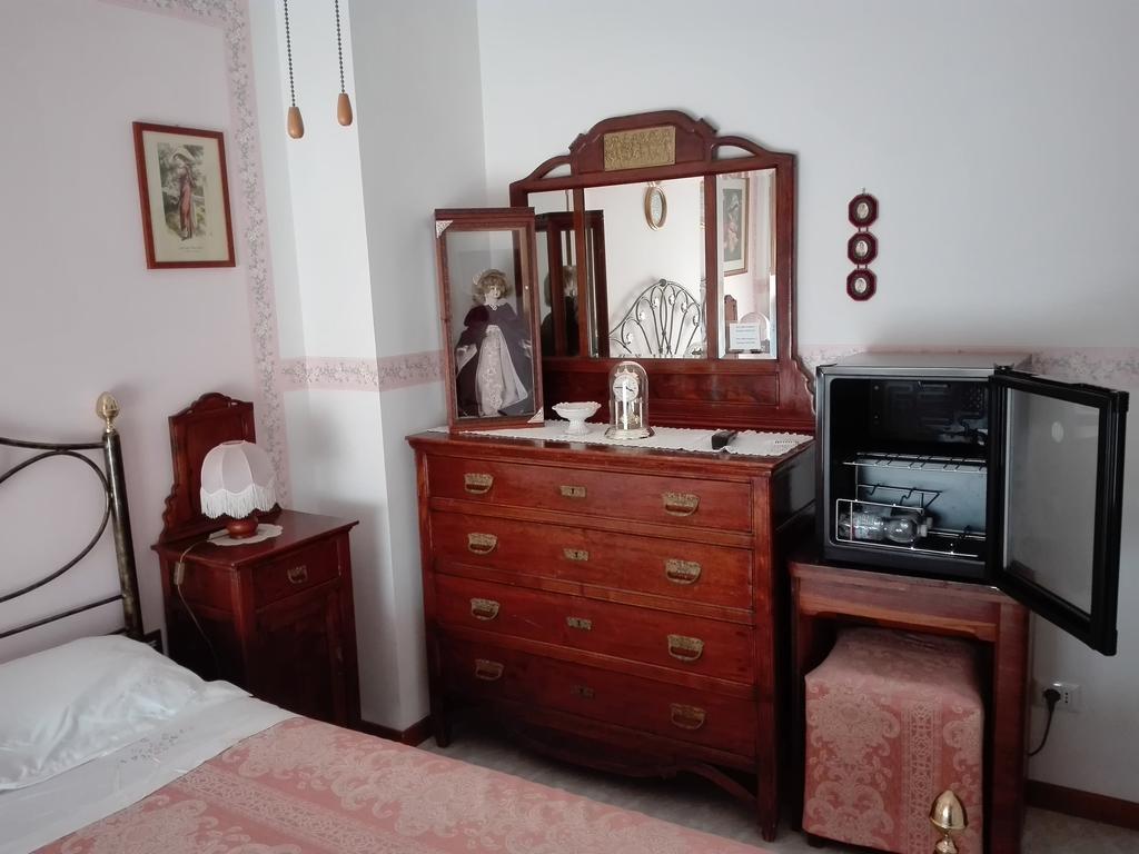 B&B Le Begonie Ascoli Piceno Bagian luar foto
